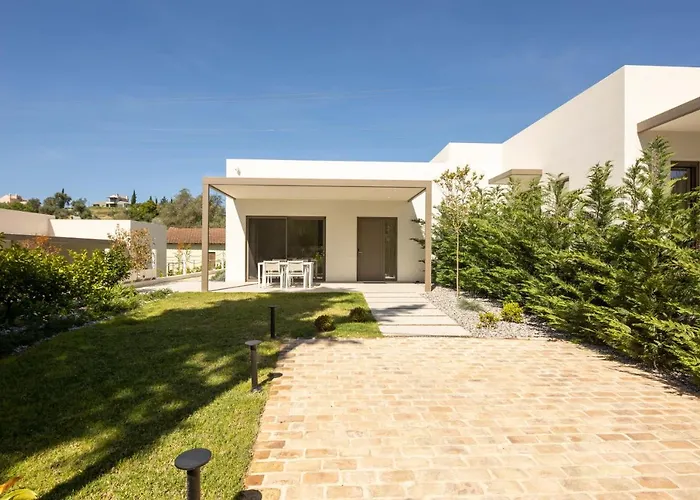 Stablo Villa Kanálion